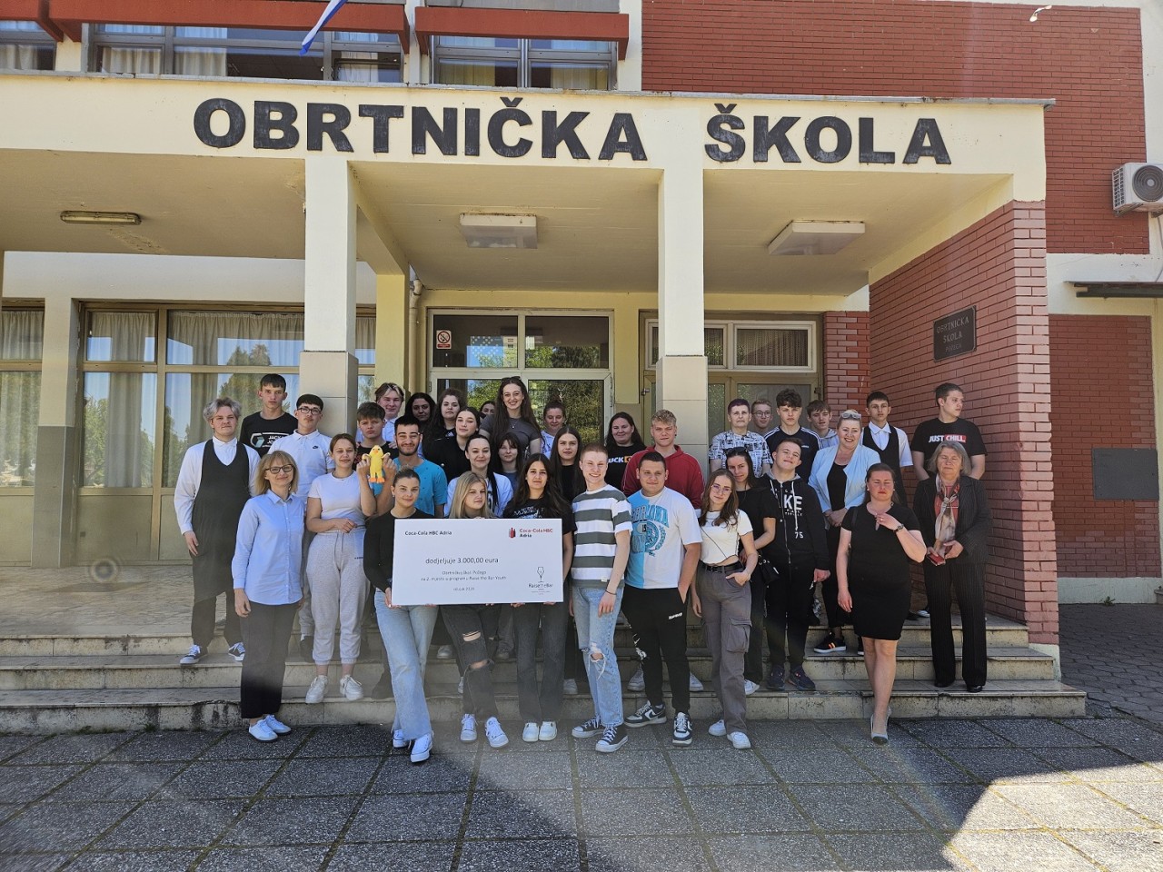 Obrtničkoj školi Požega uručena nagrada od 3.000 eura i održano masterclass predavanje